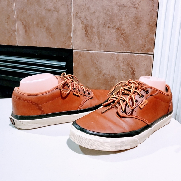 SUPER RARE VINTAGE LEATHER LACE UPS W/ORIG LACES - Picture 2 of 11